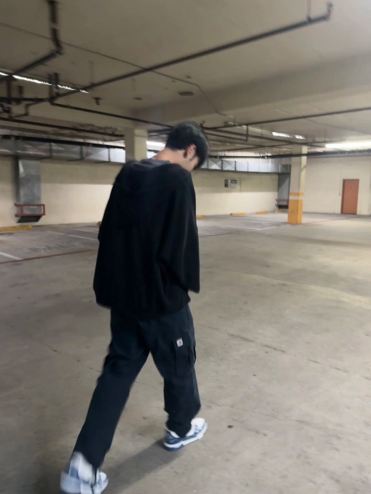 付出就有回报！张博源更新训练动态 身体肉眼可见强壮了不少